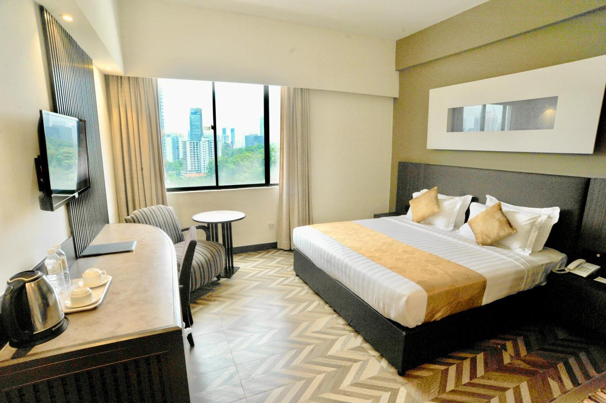 Regalpark Hotel Kuala Lumpur Exterior foto