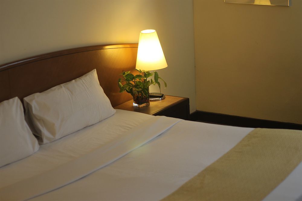 Regalpark Hotel Kuala Lumpur Exterior foto
